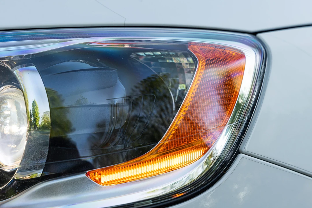 2016 Volvo V60 1st Gen - Image 15 of 31