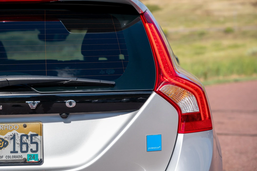 2016 Volvo V60 1st Gen - Image 17 of 31