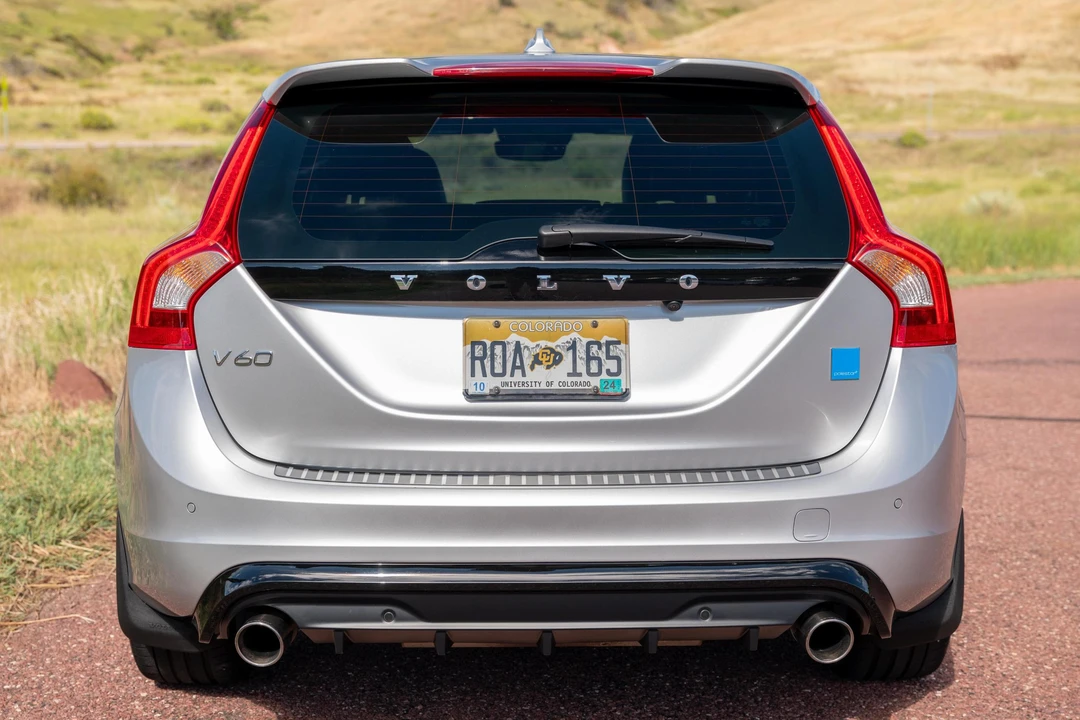 2016 Volvo V60 1st Gen - Image 5 of 31