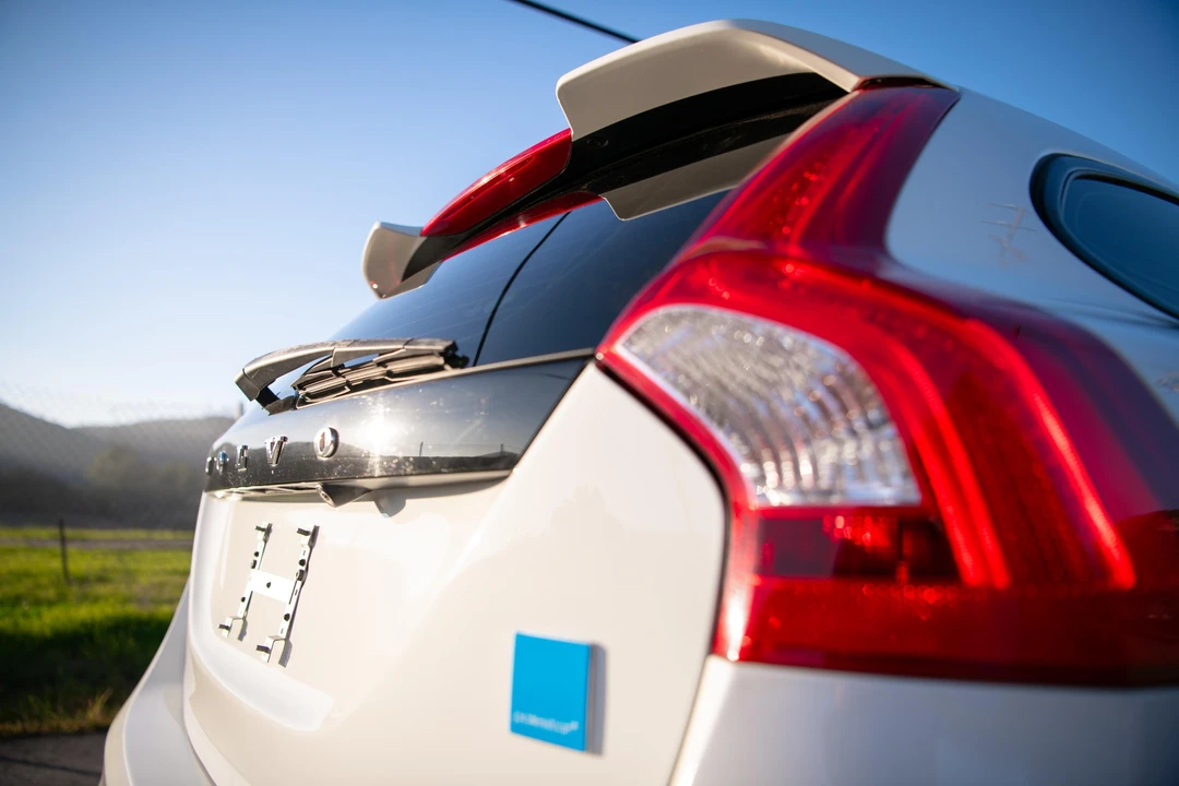 2016 Volvo V60 1st Gen - Image 25 of 31