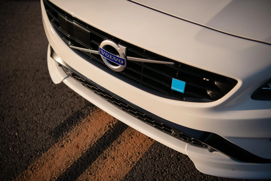 2016 Volvo V60 1st Gen - Image 18 of 31