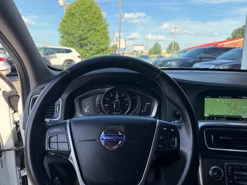 2016 Volvo V60 1st Gen - Image 16 of 16