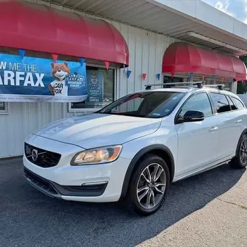 2016 Volvo V60 T5 Cross Country Wagon