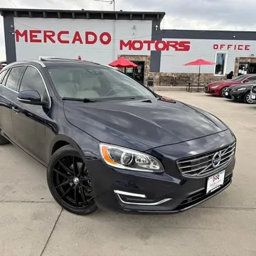 2016 Volvo V60 T5 Drive-E Platinum
