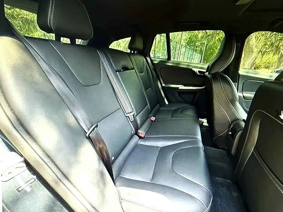 2016 Volvo V60 1st Gen - Image 11 of 14