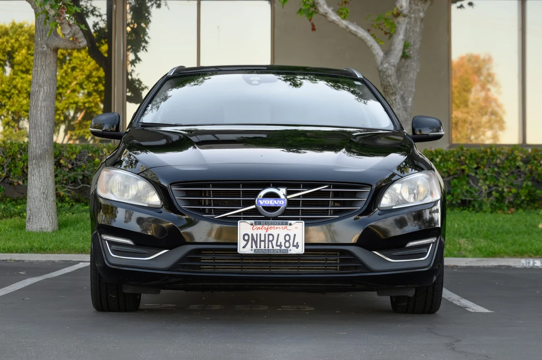 2016 Volvo V60 1st Gen - Image 3 of 31