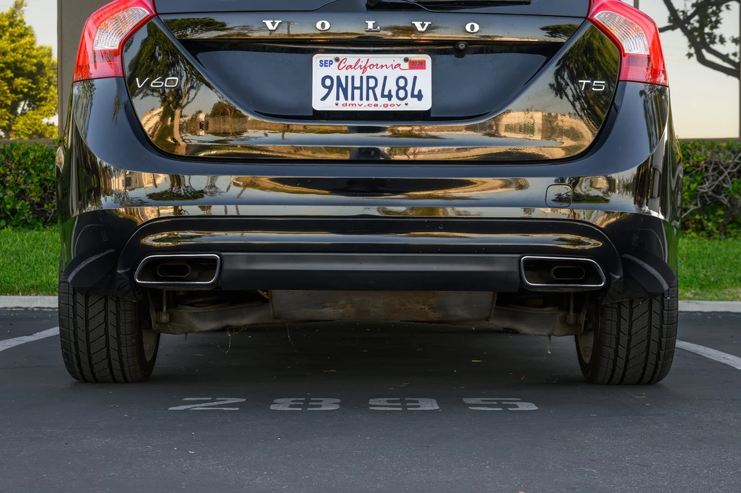 2016 Volvo V60 1st Gen - Image 31 of 31