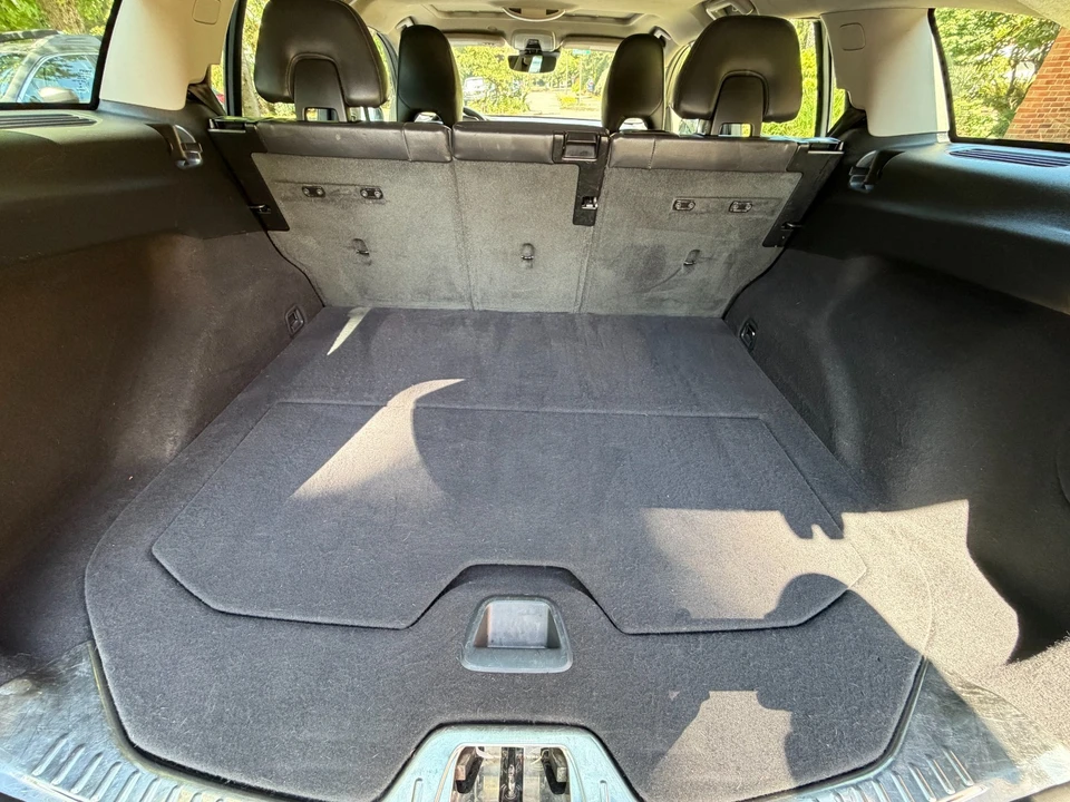 2016 Volvo V60 1st Gen - Image 7 of 13