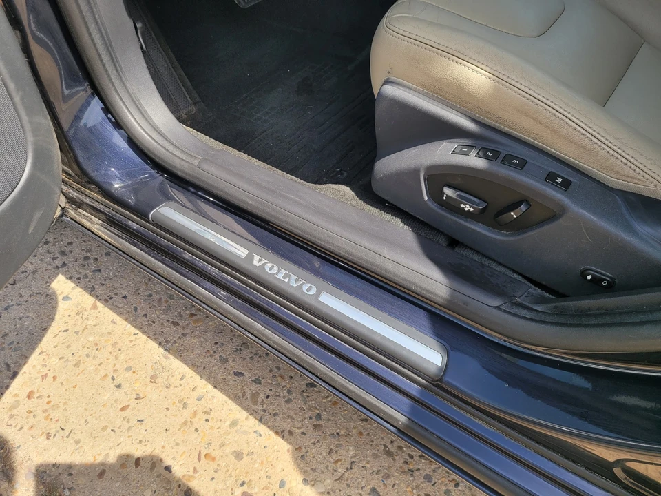 2016 Volvo V60 1st Gen - Image 30 of 31
