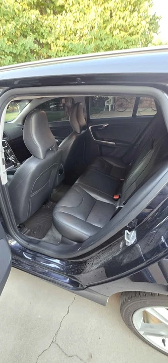 2016 Volvo V60 1st Gen - Image 5 of 5