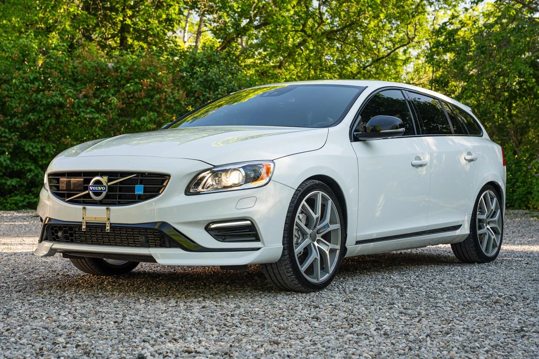 2016 Volvo V60 1st Gen - Image 6 of 31