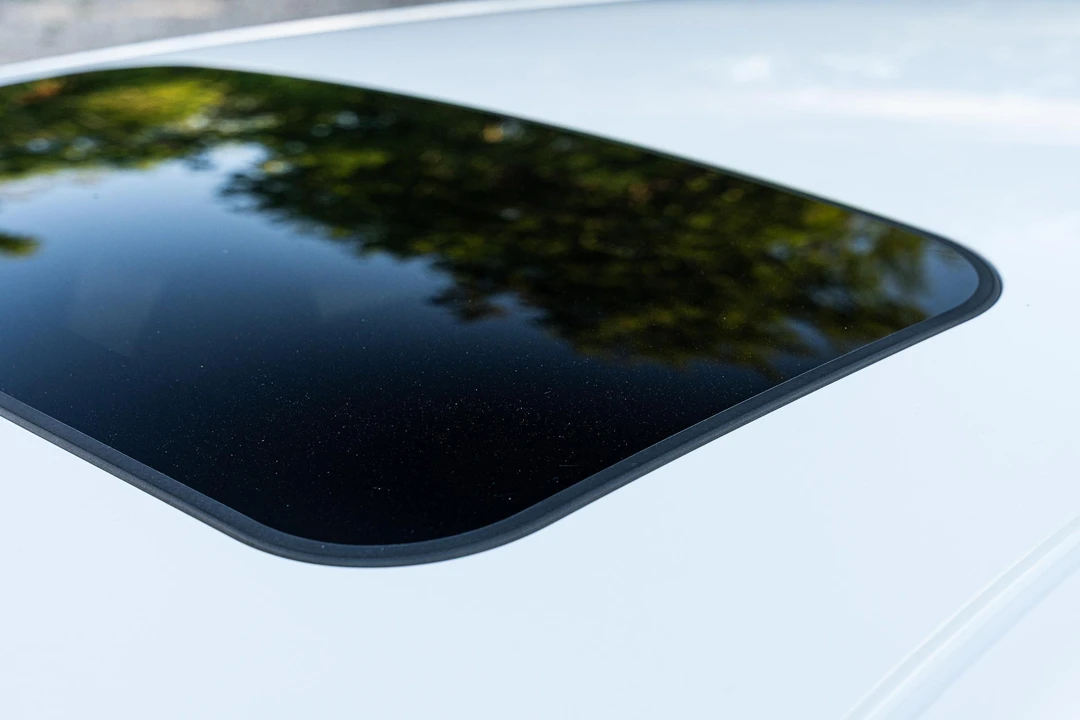 2016 Volvo V60 1st Gen - Image 24 of 31