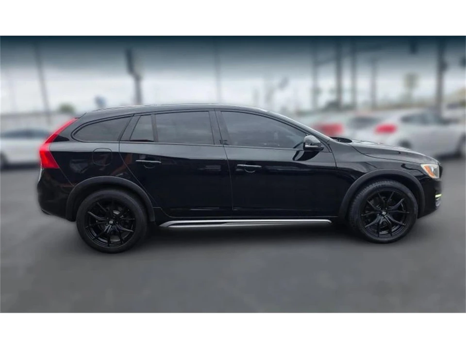 2016 Volvo V60 1st Gen - Image 6 of 20
