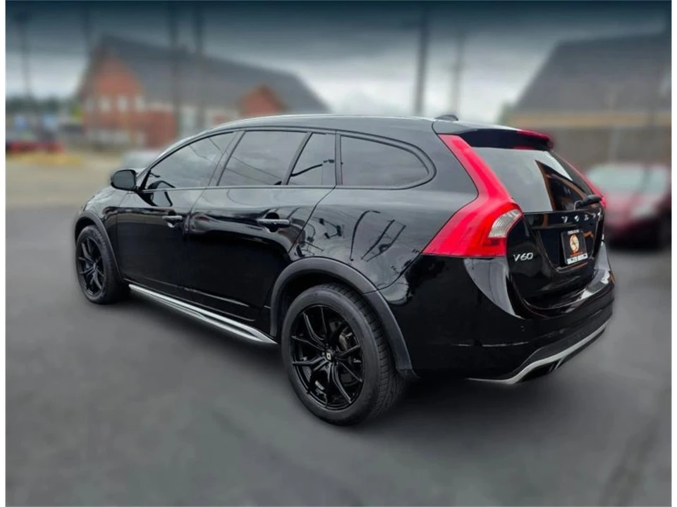 2016 Volvo V60 1st Gen - Image 3 of 20