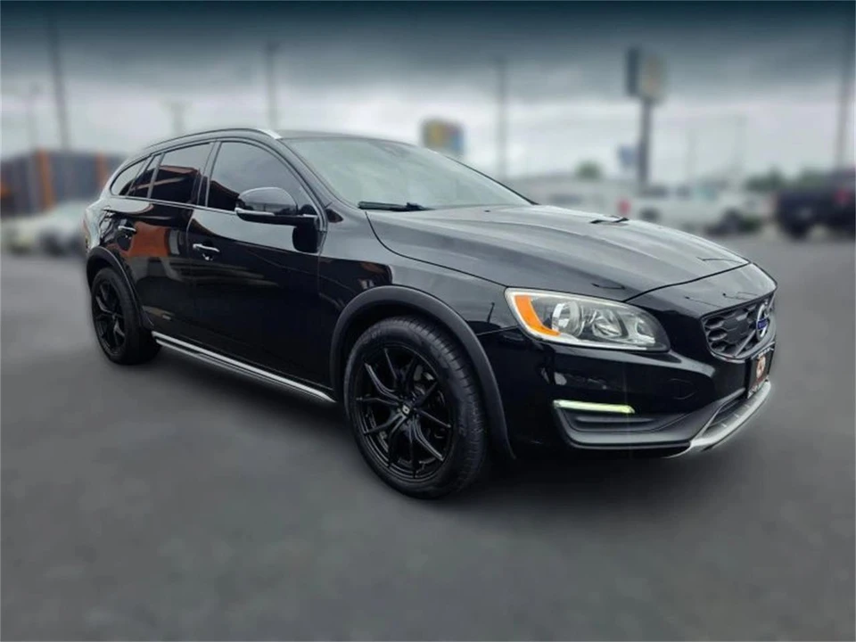 2016 Volvo V60 1st Gen - Image 7 of 20