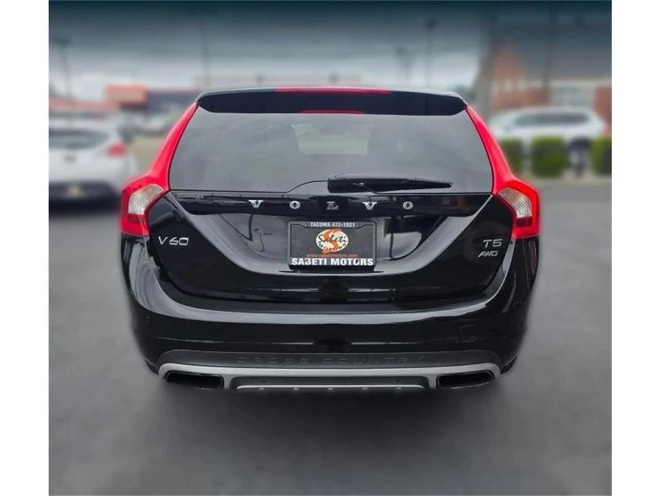 2016 Volvo V60 1st Gen - Image 4 of 20