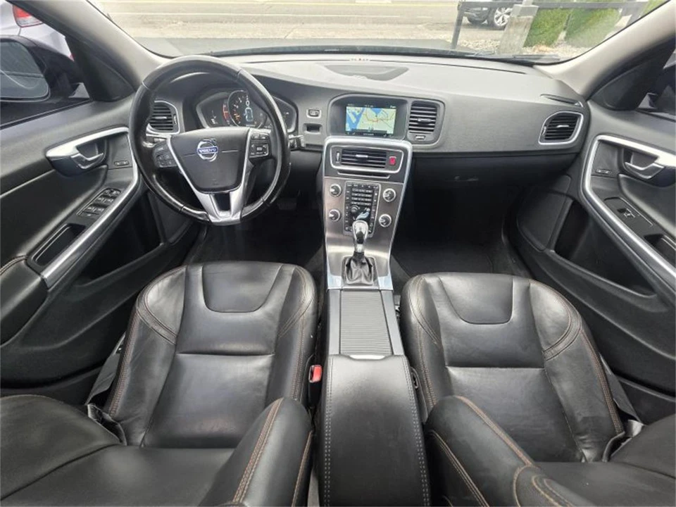2016 Volvo V60 1st Gen - Image 11 of 20