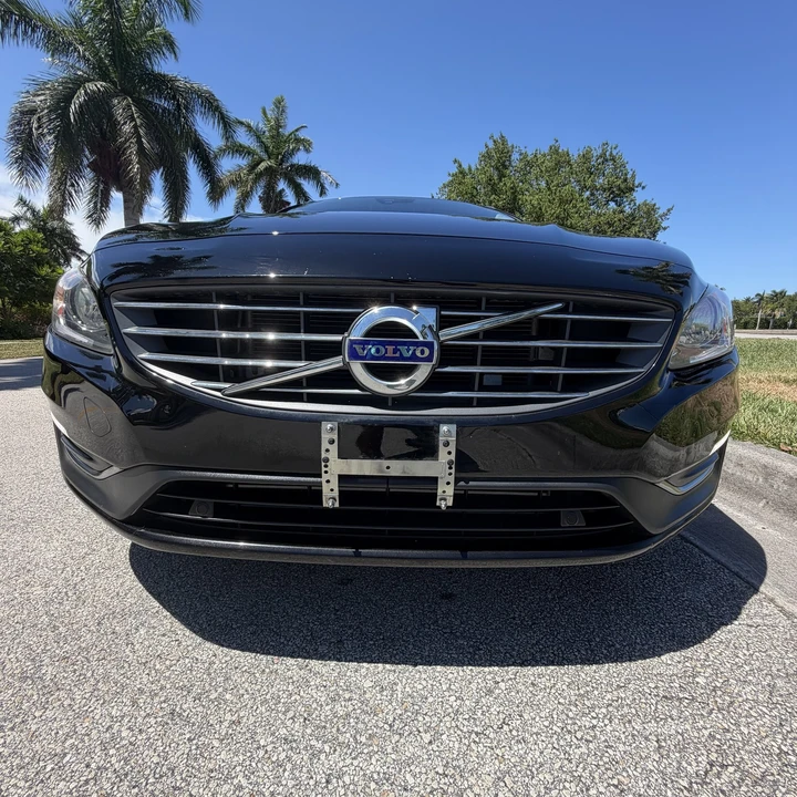 2016 Volvo V70 3rd Gen - Image 14 of 31