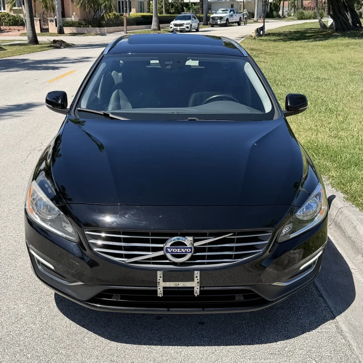 2016 Volvo V70 3rd Gen - Image 4 of 31