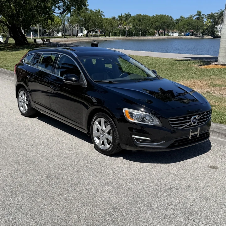 2016 Volvo V70 3rd Gen - Image 2 of 31