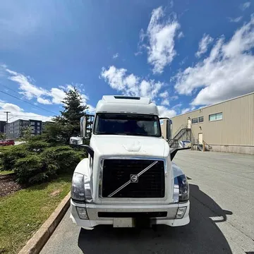 2016 Volvo Vvn