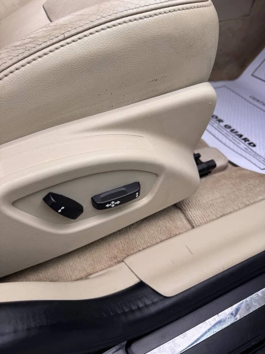 2016 Volvo XC60 1st Gen - Image 19 of 20
