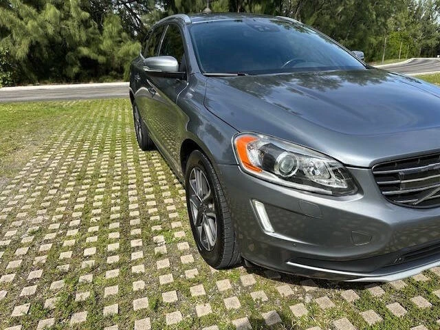 2016 Volvo XC60 1st Gen - Image 9 of 21