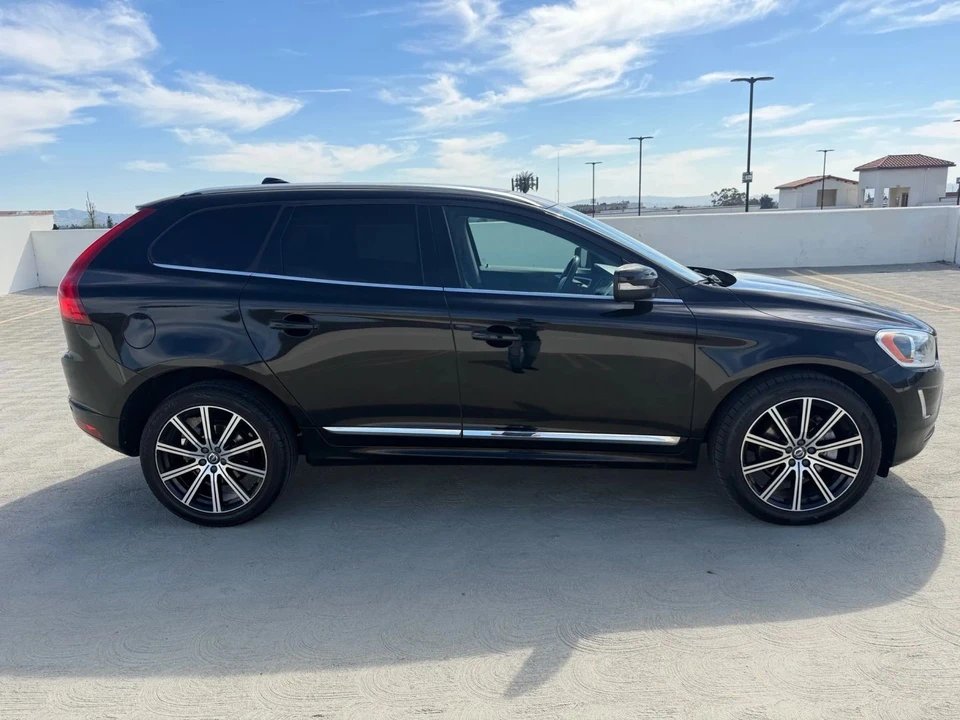 2016 Volvo XC60 1st Gen - Image 7 of 21