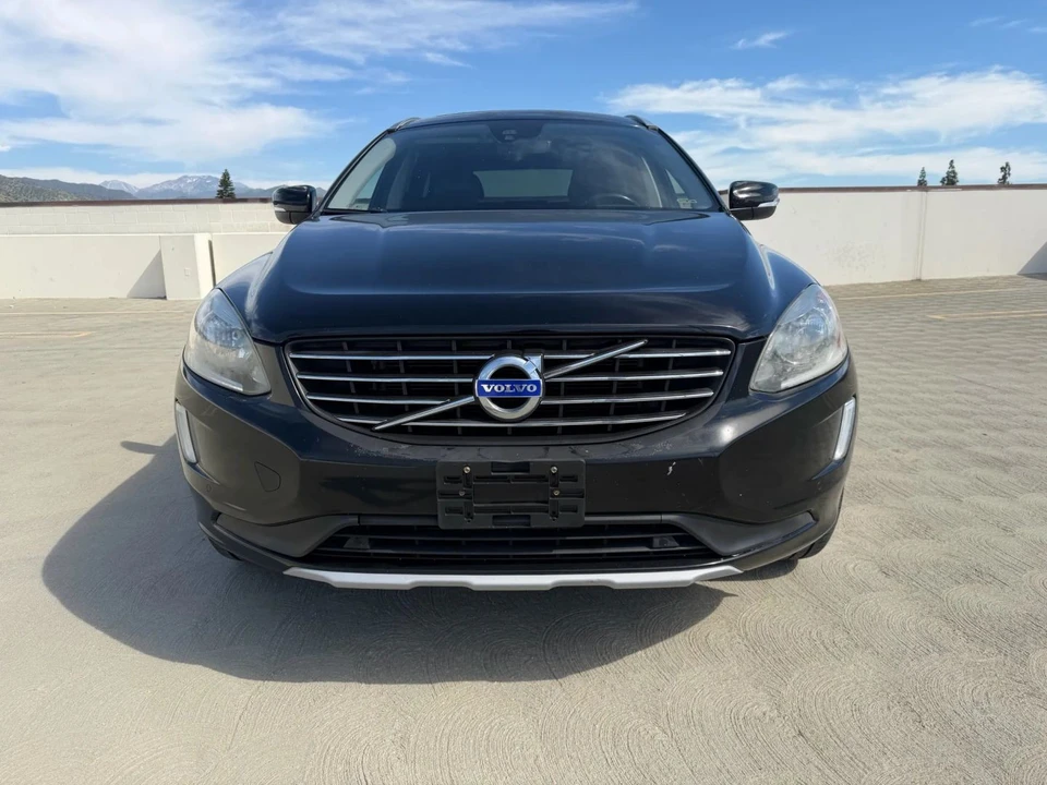 2016 Volvo XC60 1st Gen - Image 9 of 21