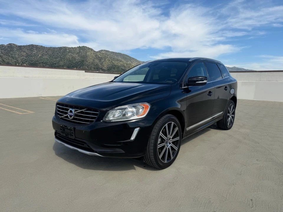 2016 Volvo XC60 1st Gen - Image 2 of 21
