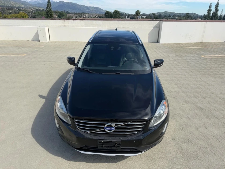 2016 Volvo XC60 1st Gen - Image 10 of 21