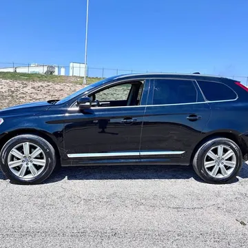 2016 Volvo XC60 T5 Platinum