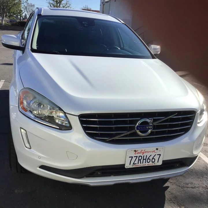 2016 Volvo XC60 1st Gen - Image 5 of 10