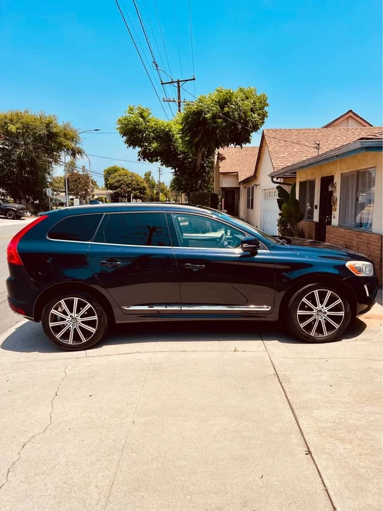 2016 Volvo XC60 1st Gen - Image 6 of 7