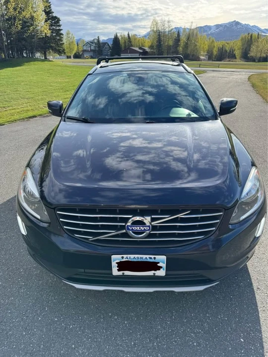 2016 Volvo XC60 1st Gen - Image 3 of 12