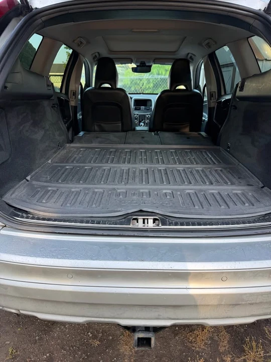 2016 Volvo XC60 1st Gen - Image 8 of 12