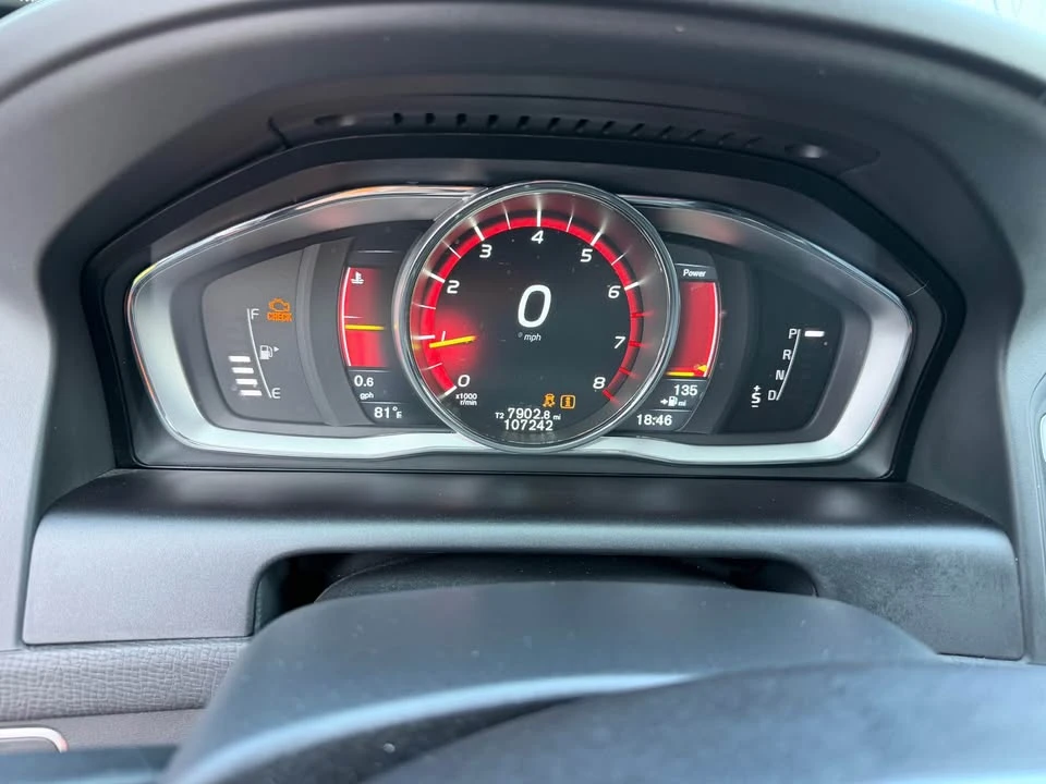 2016 Volvo XC60 1st Gen - Image 4 of 12