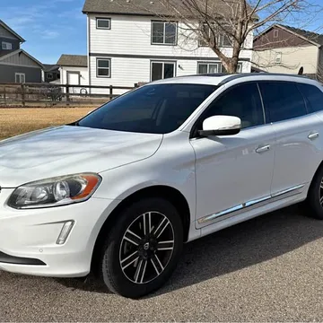 2016 Volvo XC60 T5 Premier Sport Utility 4D
