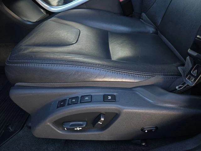 2016 Volvo XC60 1st Gen - Image 14 of 21