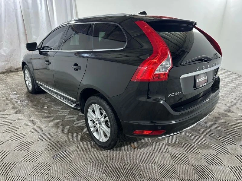 2016 Volvo XC60 1st Gen - Image 5 of 12