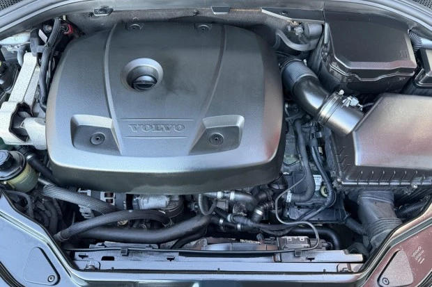 2016 Volvo XC60 1st Gen - Image 6 of 7