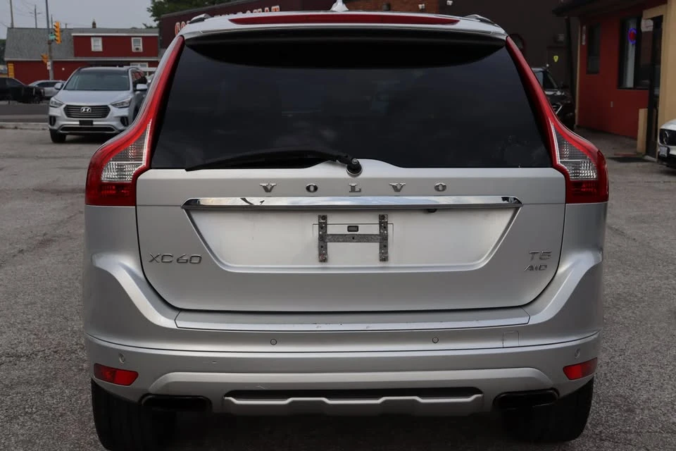 2016 Volvo XC60 1st Gen - Image 4 of 20