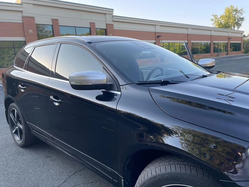 2016 Volvo XC60 1st Gen - Image 24 of 31