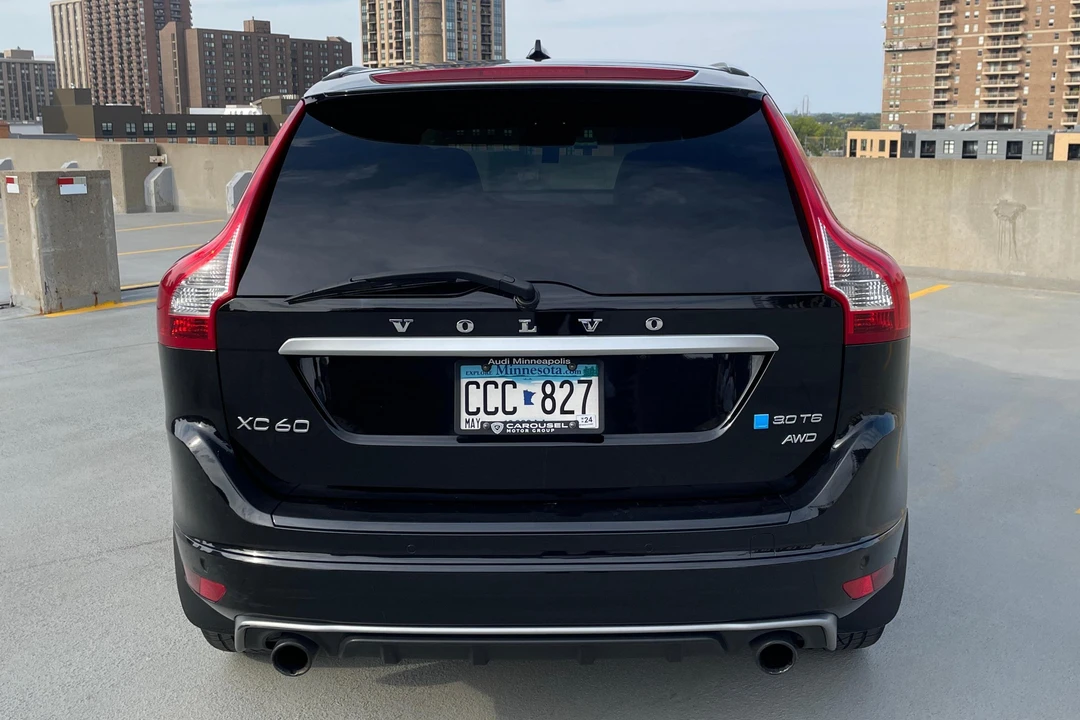 2016 Volvo XC60 1st Gen - Image 5 of 31