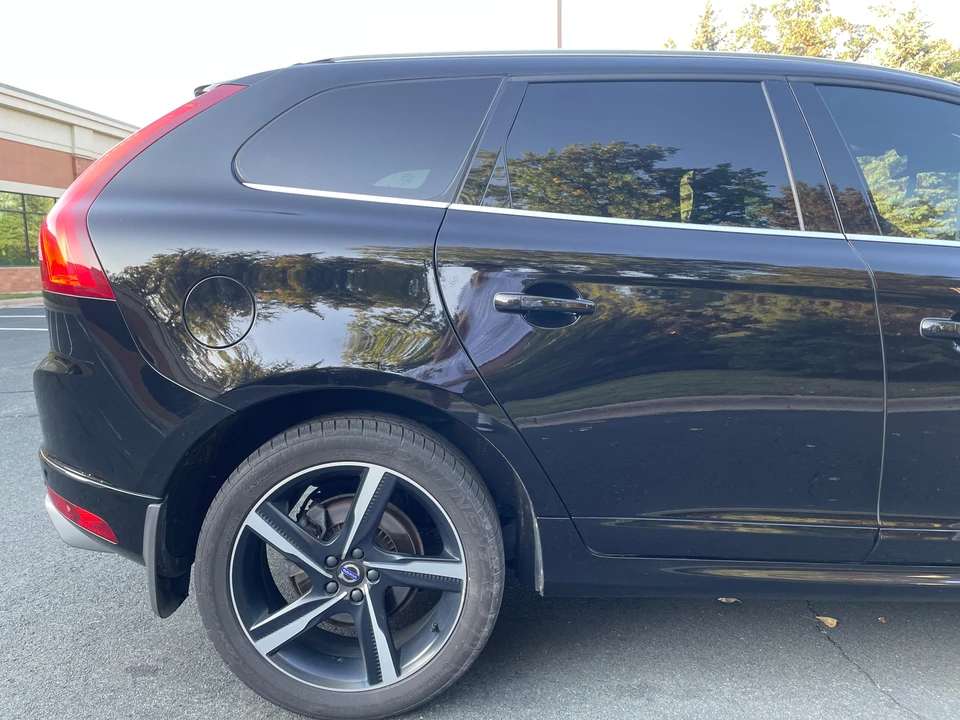 2016 Volvo XC60 1st Gen - Image 22 of 31