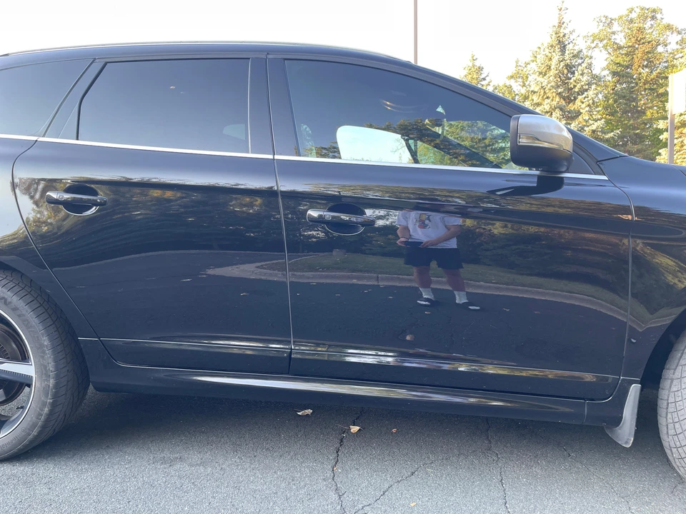 2016 Volvo XC60 1st Gen - Image 23 of 31