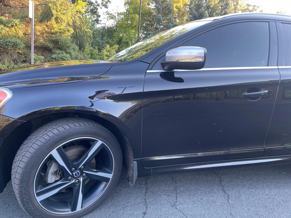 2016 Volvo XC60 1st Gen - Image 18 of 31