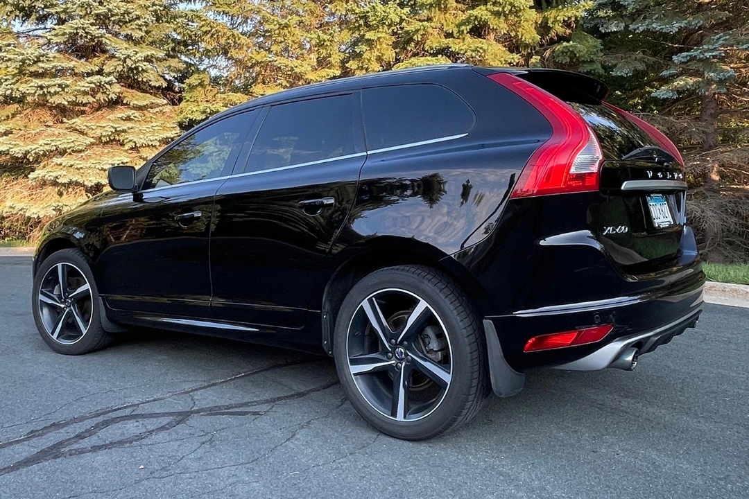 2016 Volvo XC60 1st Gen - Image 4 of 31