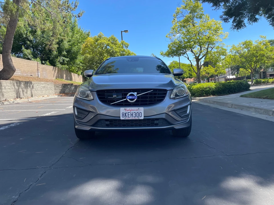 2016 Volvo XC60 1st Gen - Image 7 of 31
