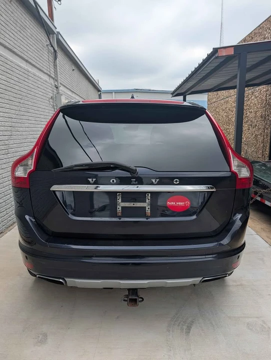 2016 Volvo XC60 1st Gen - Image 6 of 13